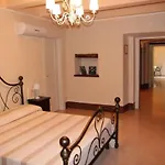 Palazzo Mantegna Bed & Breakfast 3*