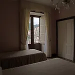 Palazzo Mantegna 3* Martone