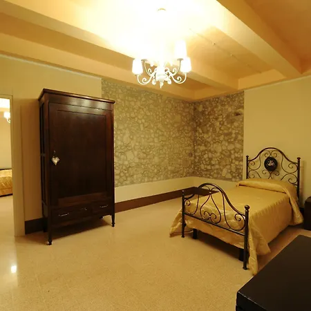 Bed & Breakfast Palazzo Mantegna Martone