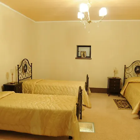 Palazzo Mantegna 3* Martone