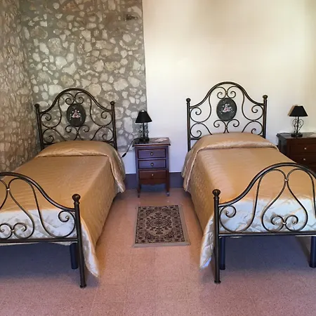 Palazzo Mantegna Bed & Breakfast 4*