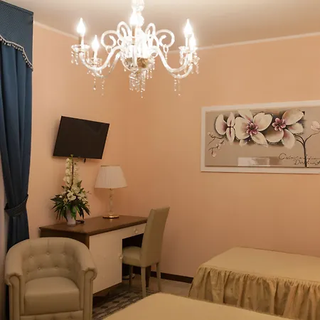Palazzo Mantegna 4* Gioiosa Ionica