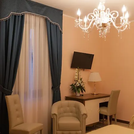 Palazzo Mantegna 4*