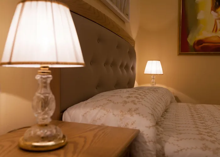 Palazzo Mantegna فندق مبيت وإفطار