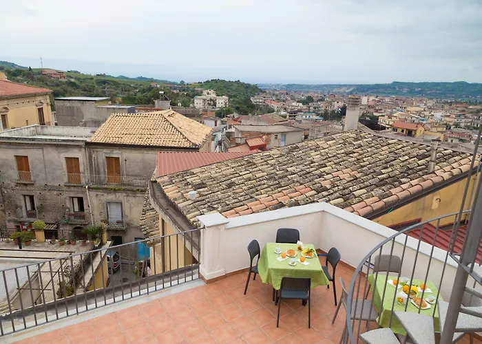 Palazzo Mantegna 住宿加早餐酒店 Martone