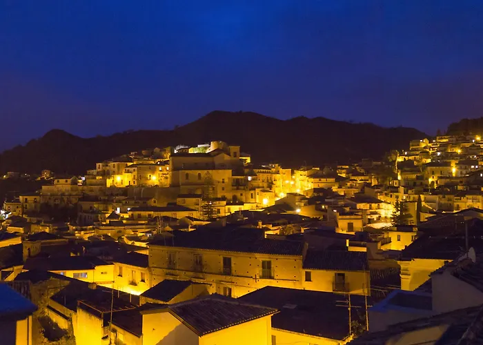 Palazzo Mantegna Martone