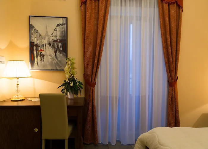 Palazzo Mantegna 3* Martone