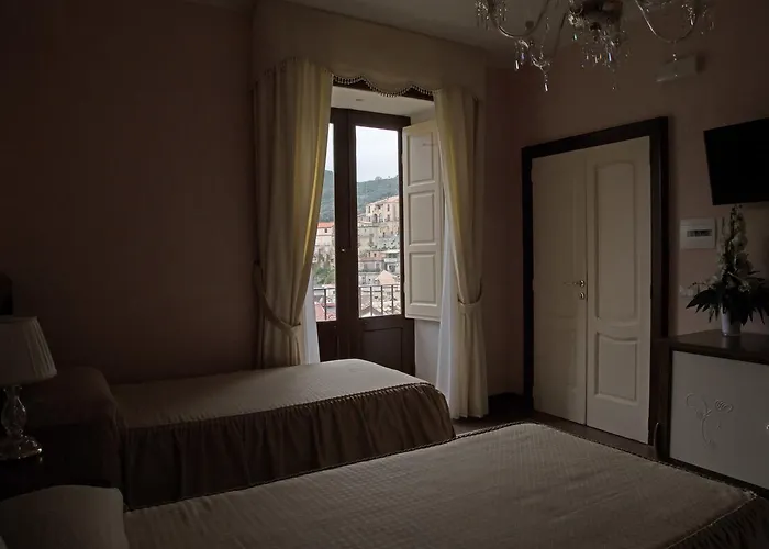 Palazzo Mantegna 3* Martone