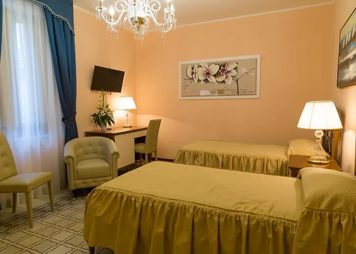 Palazzo Mantegna 住宿加早餐酒店 3*